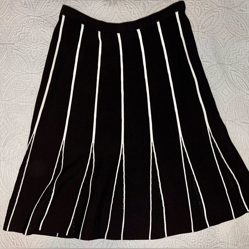Clavin Klein black and white striped skirt